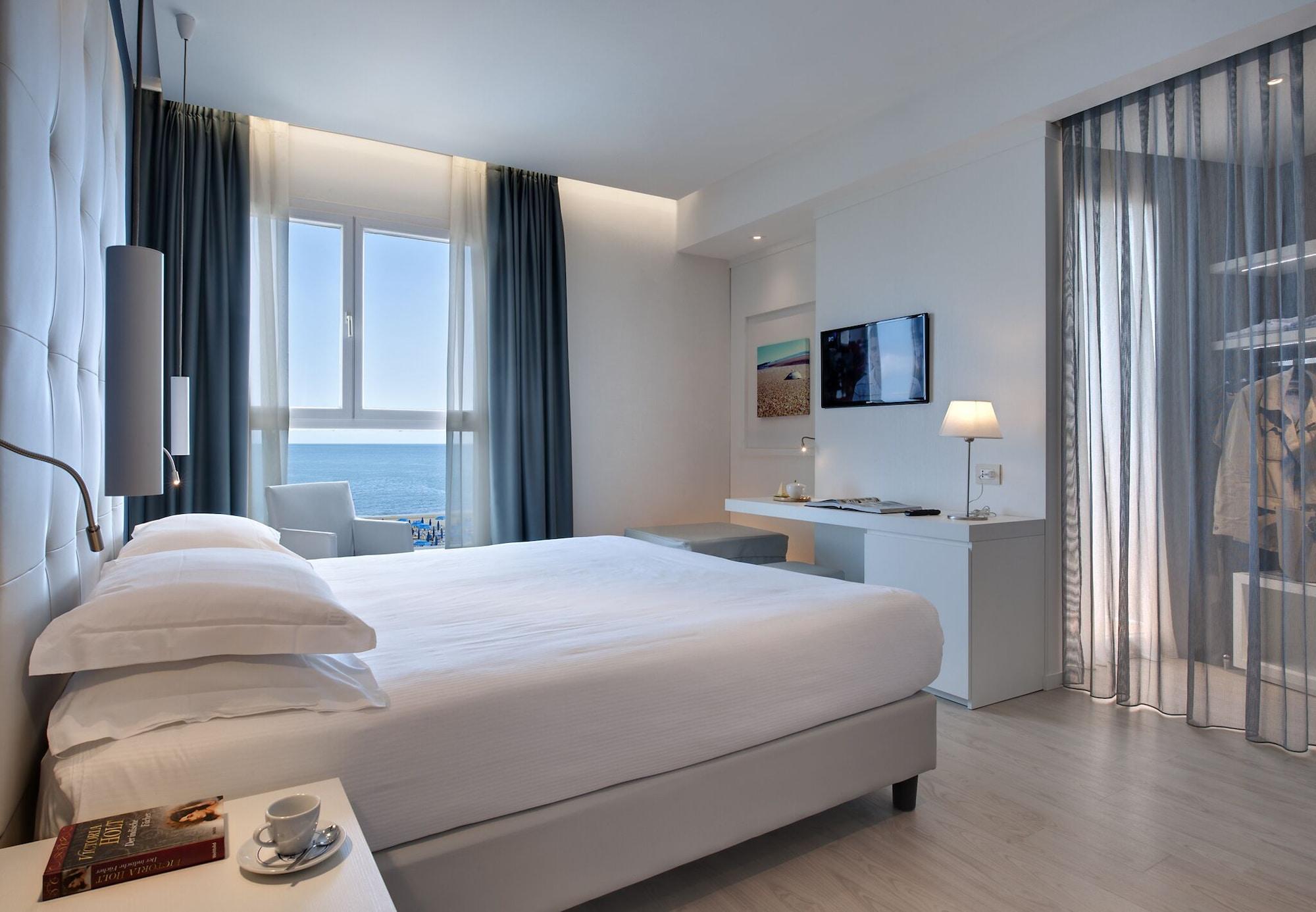 Hotel Orient & Pacific Lido di Jesolo Exterior photo