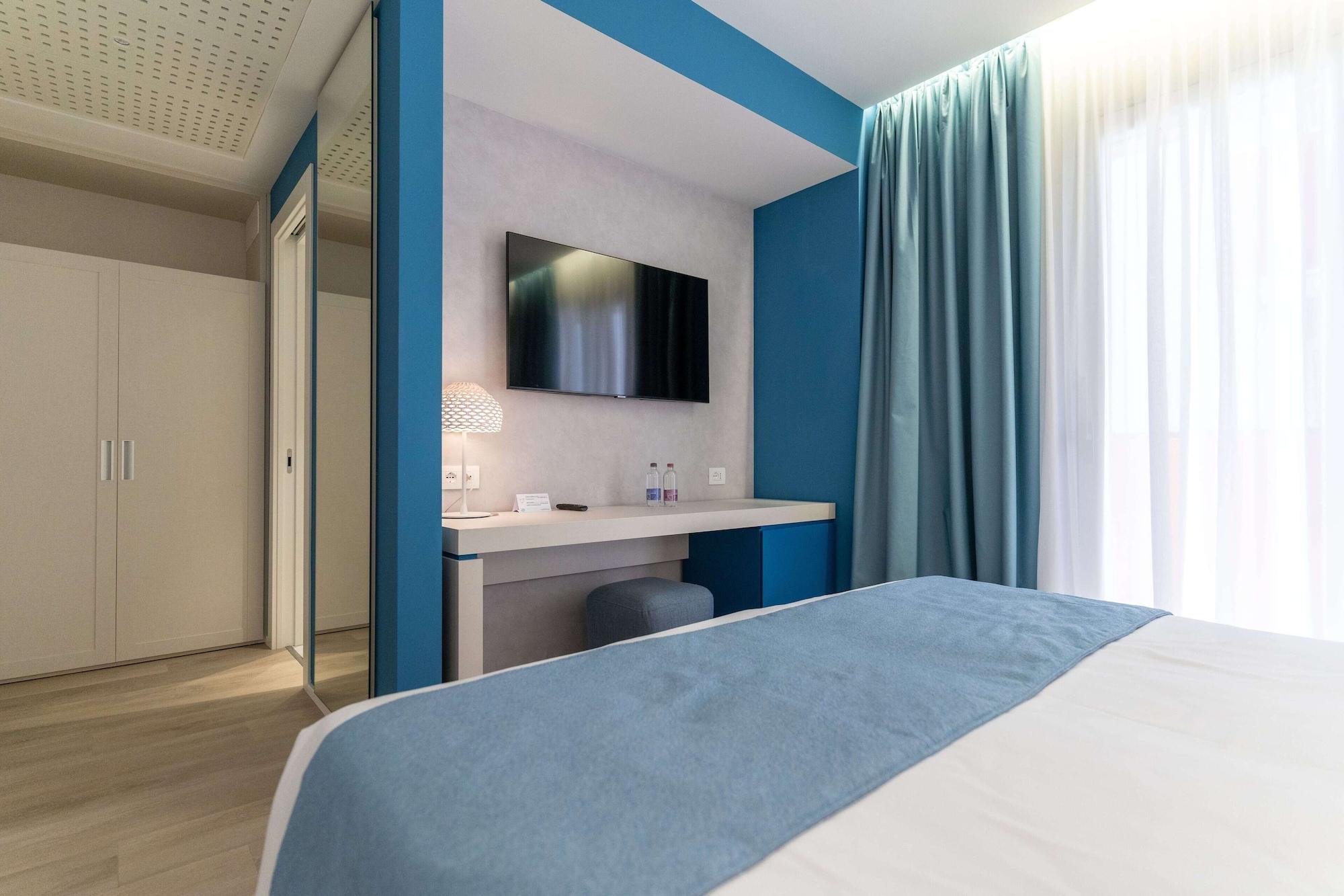 Hotel Orient & Pacific Lido di Jesolo Exterior photo