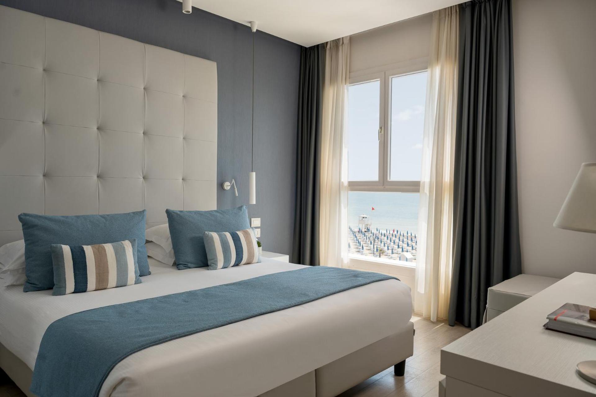 Hotel Orient & Pacific Lido di Jesolo Exterior photo