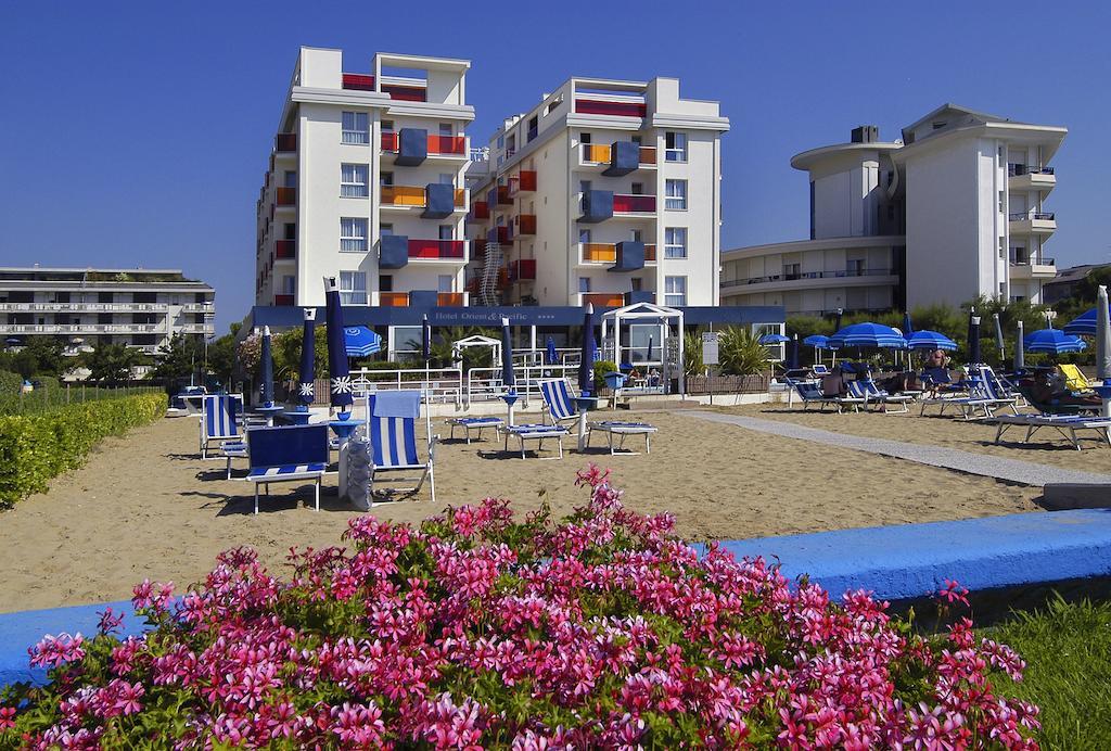 Hotel Orient & Pacific Lido di Jesolo Exterior photo