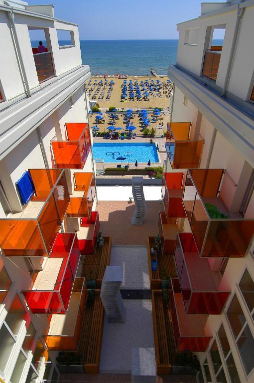 Hotel Orient & Pacific Lido di Jesolo Exterior photo